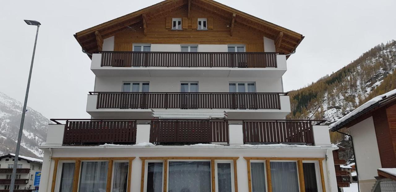 Haus Astoria Apartment Saas-Grund Exterior foto